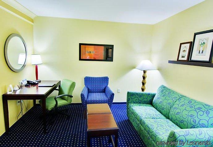 Springhill Suites Erie Room photo
